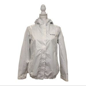 Columbia rain jacket size M